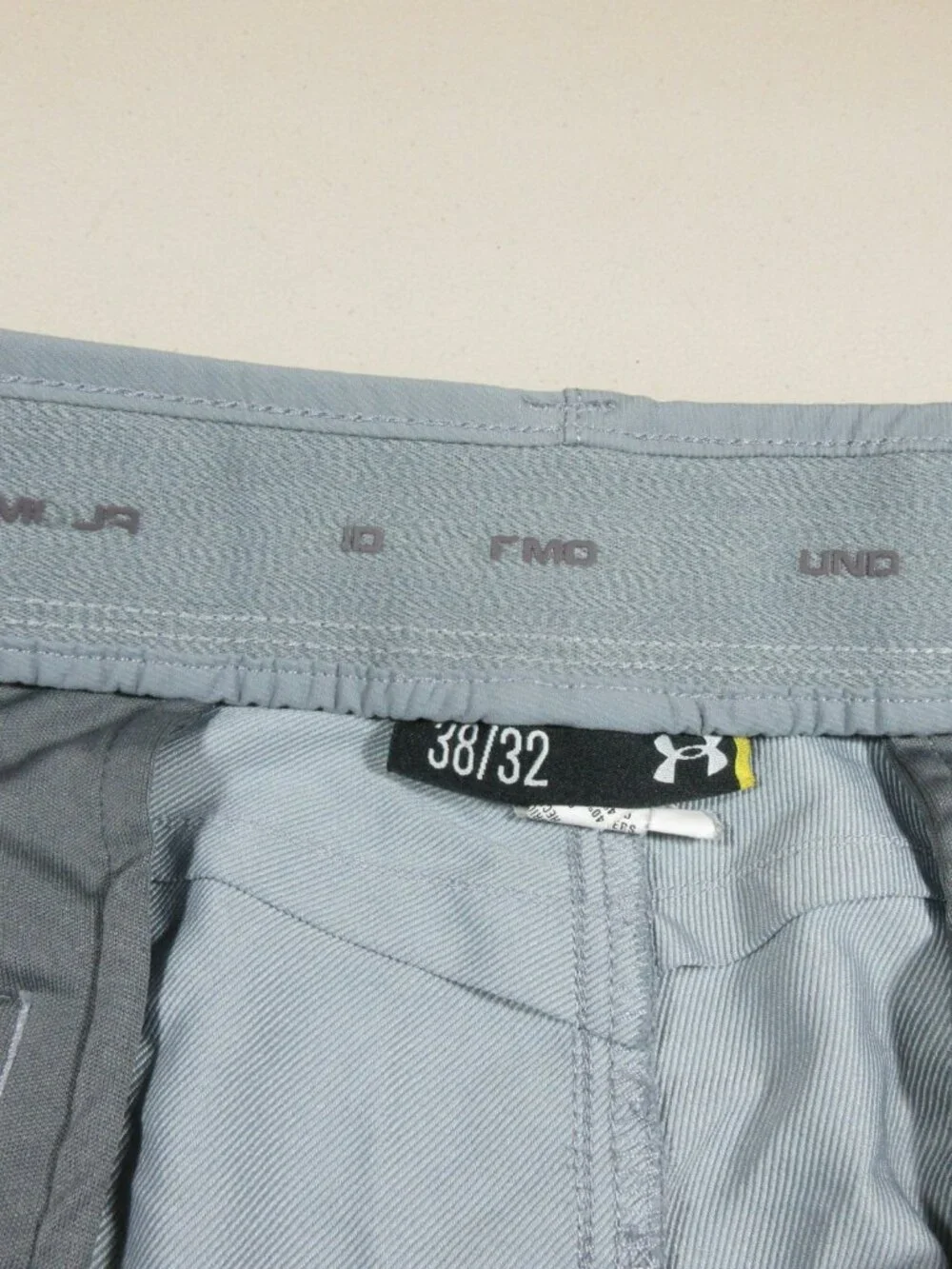 Under Armour mens solid gray stretch nylon Match Play golf pants 38x32